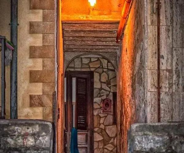 منزل بغرفتي نوم